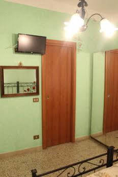 Andrea's Hotel 3*