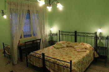 Andrea's Hotel