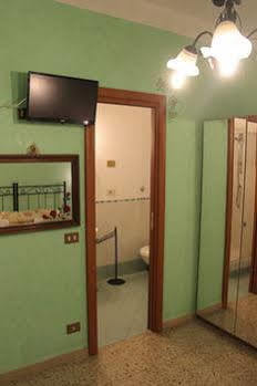 Hotel Andrea's 3*